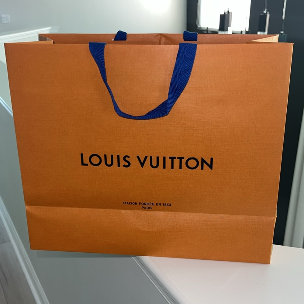 LOUIS VUITTON Gift Bag